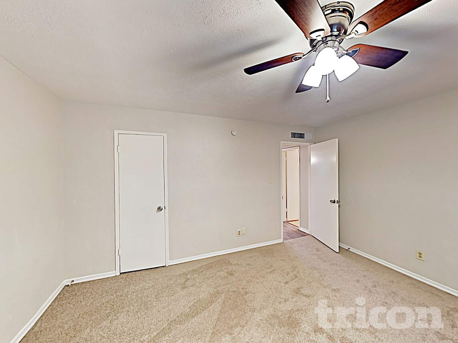 Building Photo - 7309 Hedge Dr