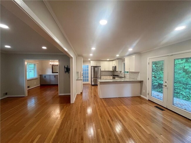 Building Photo - 2301 Echo Hills Cir NE