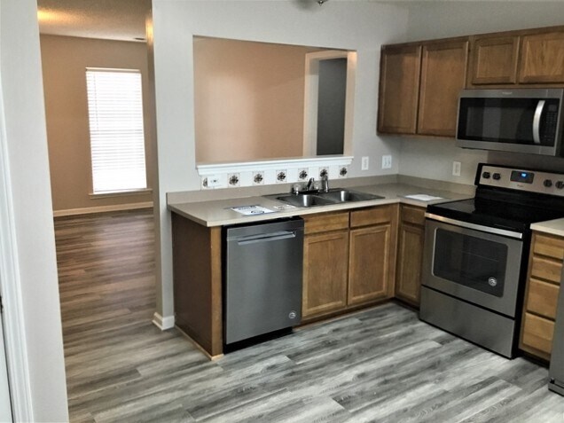 Building Photo - 10212 Illoria Dr