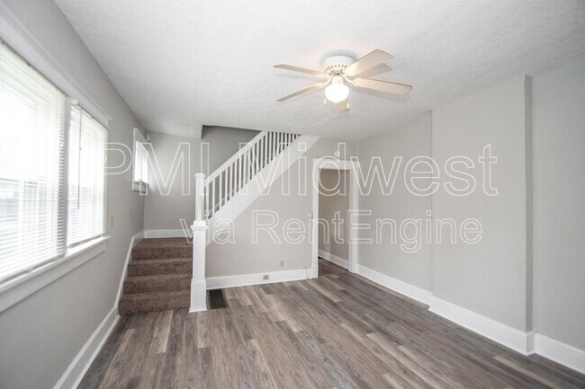 Building Photo - 1543 E Ohio St