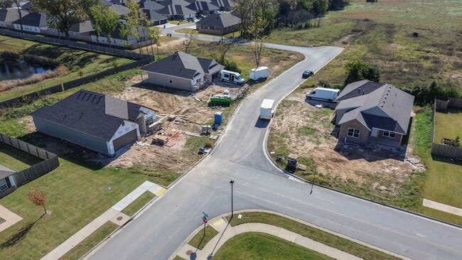 Building Photo - Gorgeous New Home  Coming Soon!