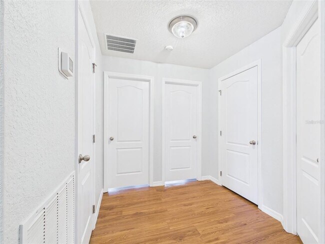Building Photo - 9875 SW 55th Ct