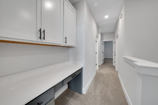 Building Photo - COMING SOON!!!  Beautiful Townhome!