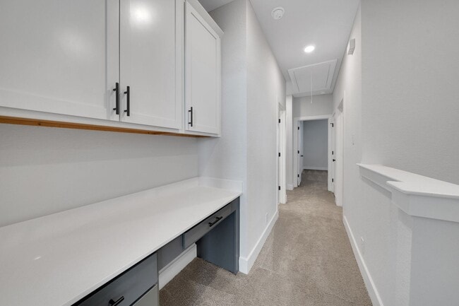 Building Photo - JUNE SPECIAL! - Beautiful Townhome!