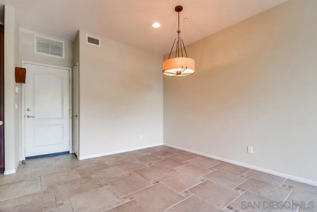 Building Photo - 2174 Desert Hare Ct