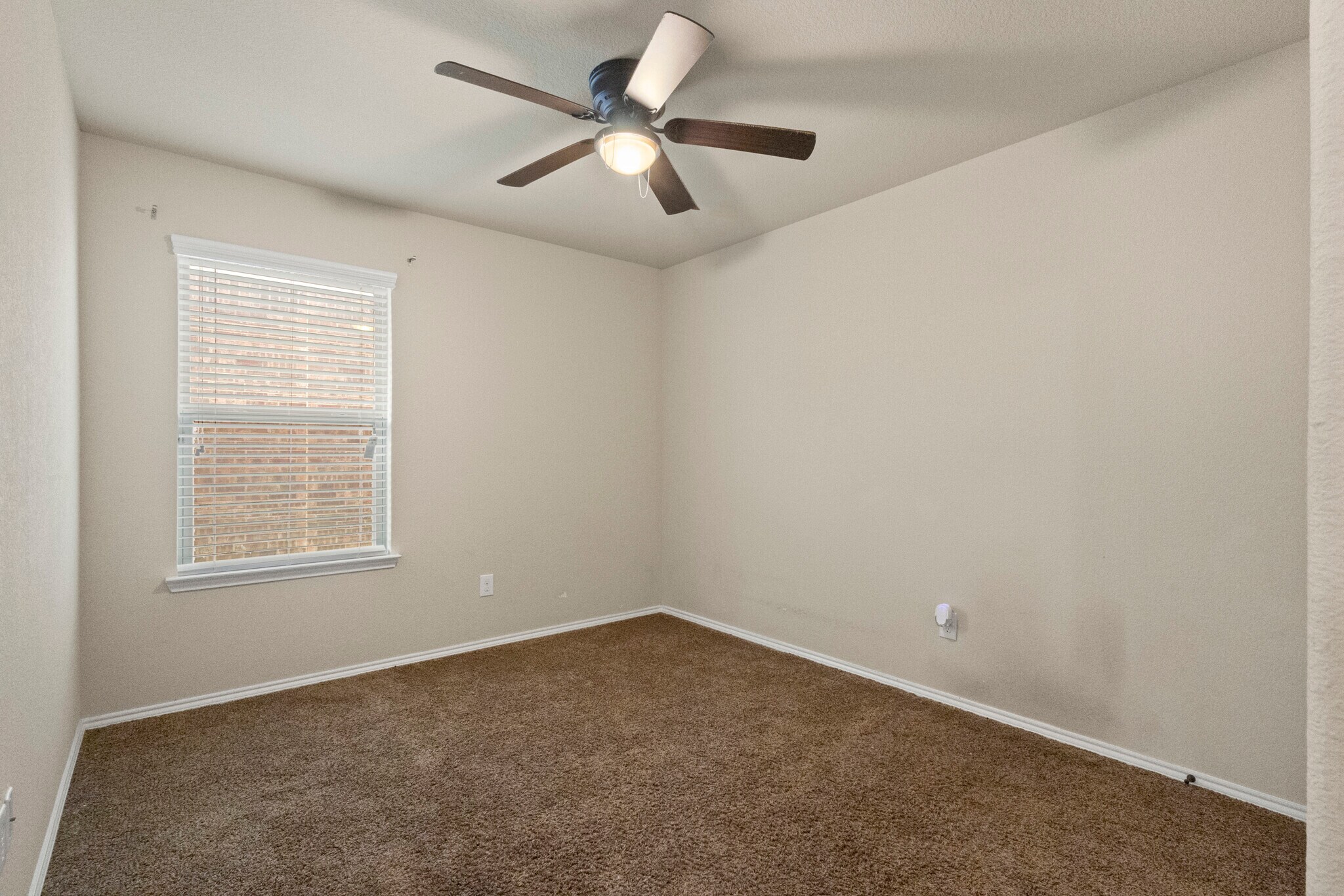 Building Photo - 617 Wounded Knee Dr