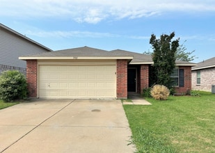Building Photo - 8445 New Castleton Ln