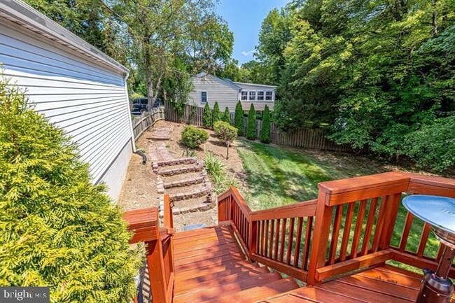 Building Photo - 2601 Seskey Glen Ct