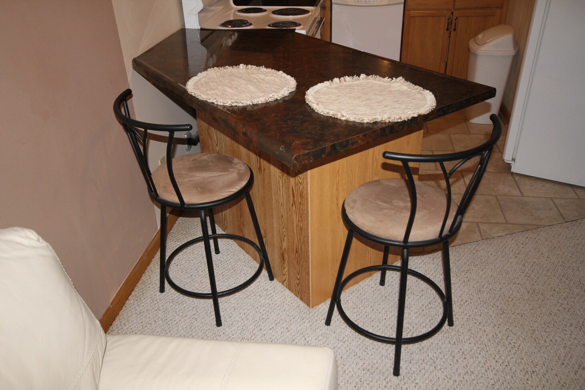 Building Photo - 289 Lionel Ln