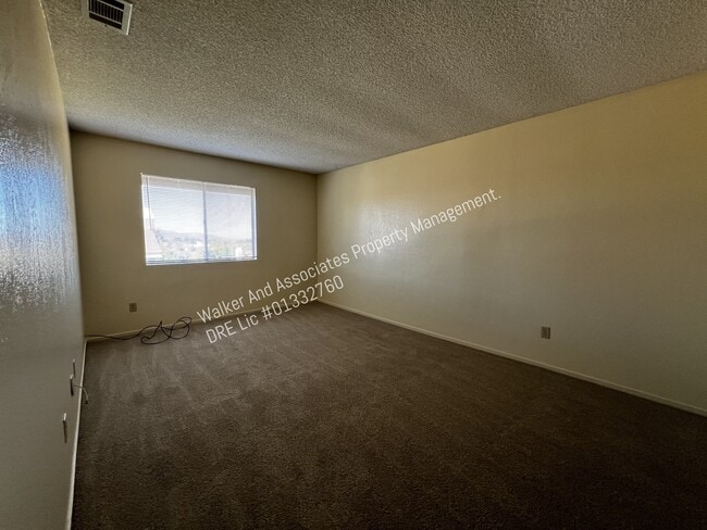 Building Photo - 1161 Sumner Pl