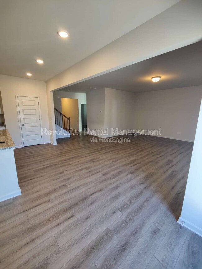 Building Photo - 500 Ozark Ln