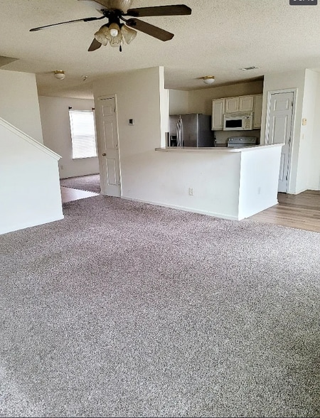 Building Photo - 127 Pine Mast Ct