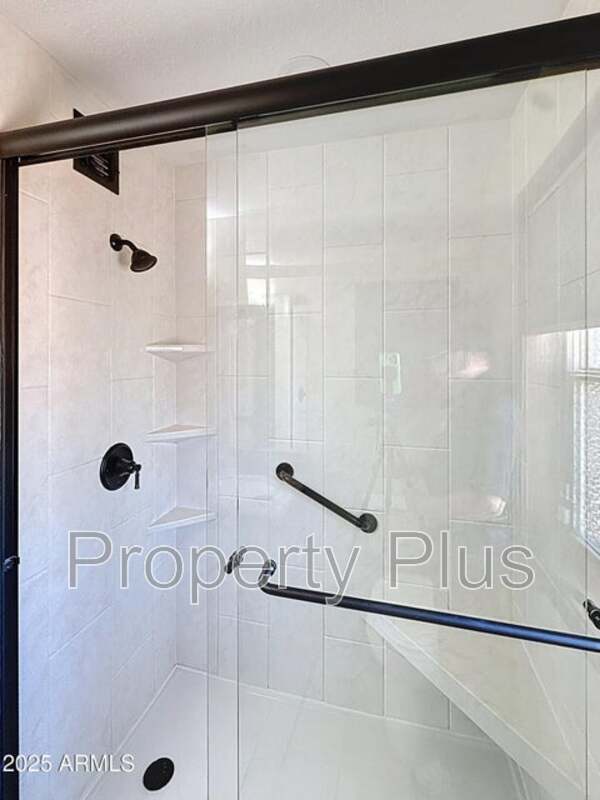 Building Photo - 15545 E Mustang Dr