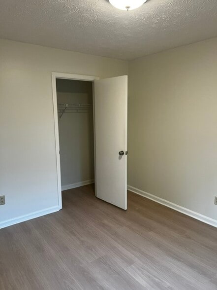 Building Photo - 5617 Longbow Drive