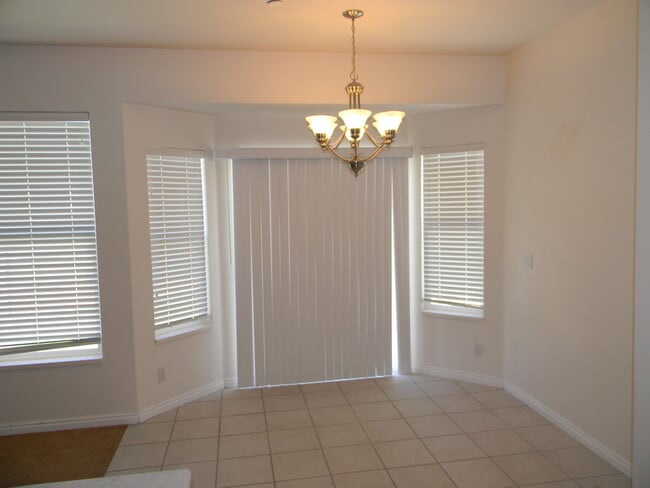 Building Photo - 15135 Auburn Ridge Ln