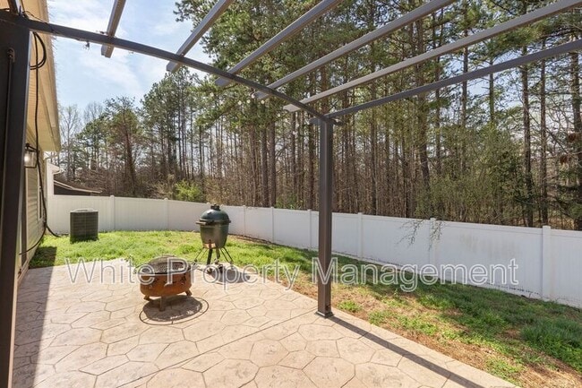 Building Photo - 6113 Purbeck Way