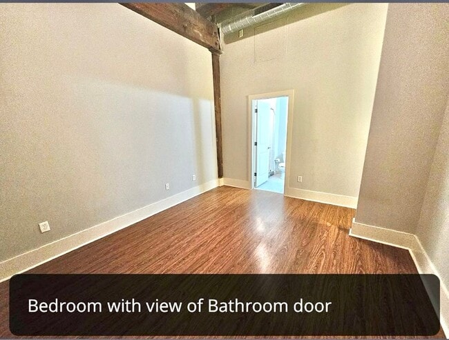 Building Photo - FrontStreet420S