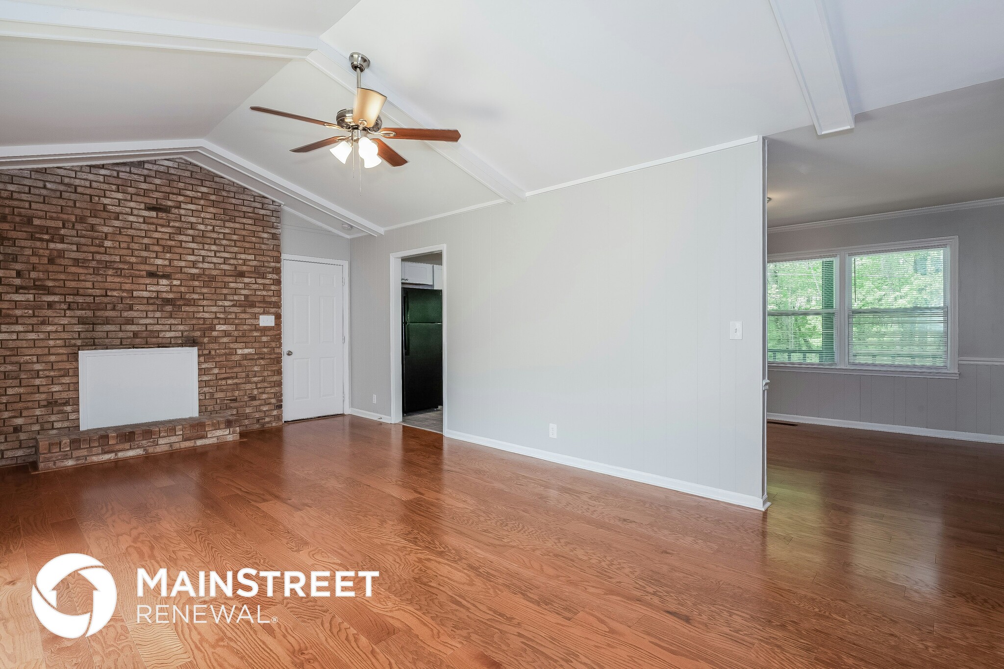 Building Photo - 2324 Pine Forest Dr