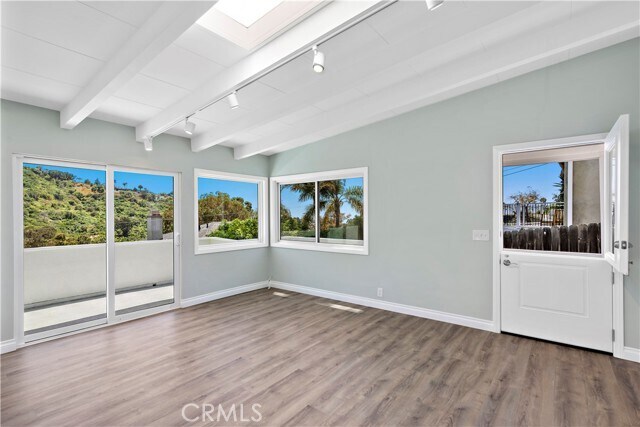 Building Photo - 1435 Bluebird Canyon Dr
