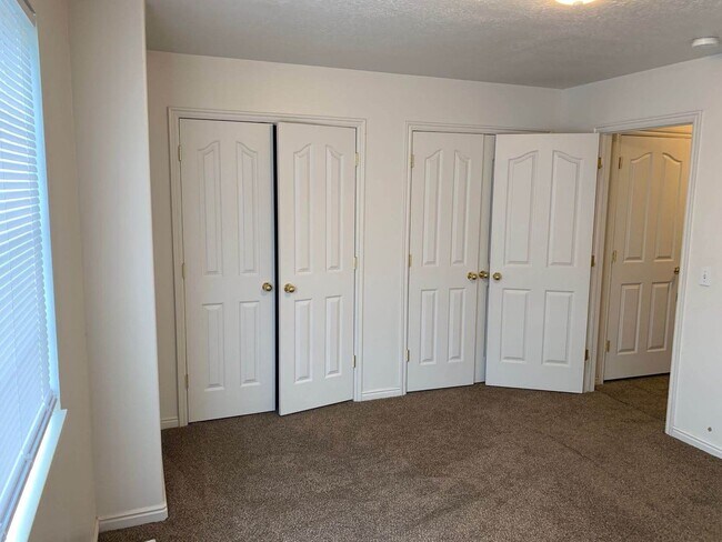 Building Photo - 1728 N 1500 W