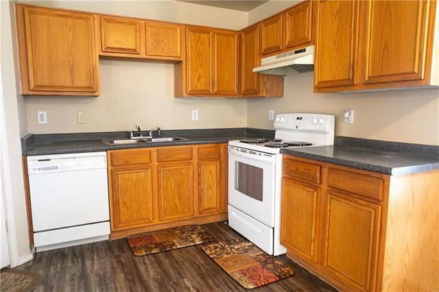 Building Photo - 404 Kings Way Dr