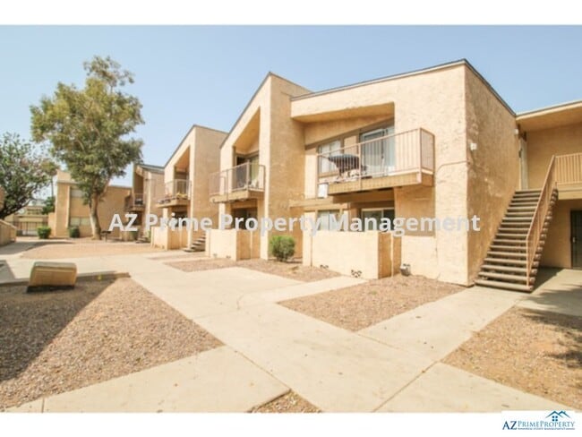 Building Photo - 3421 W Dunlap Ave