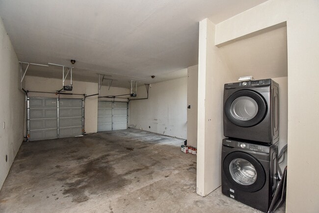 Building Photo - 4106 McKinney St