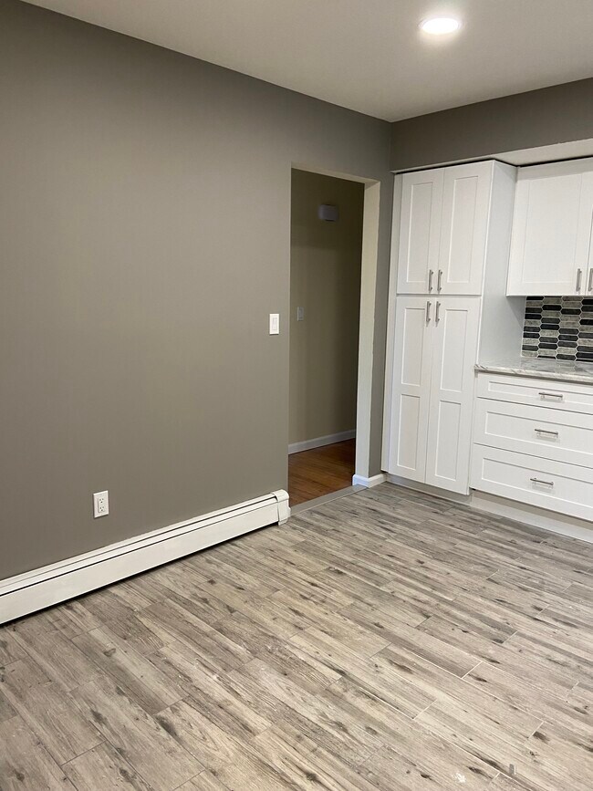 Building Photo - Rental by Owner