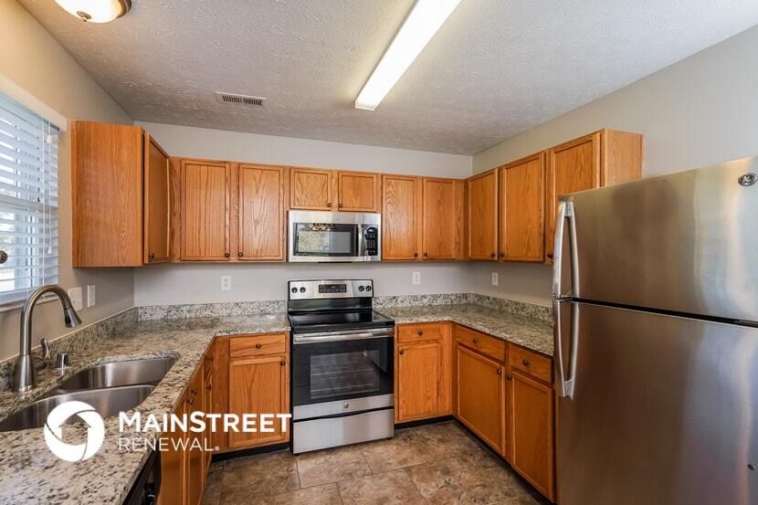 Building Photo - 6607 Hunters Creek Blvd