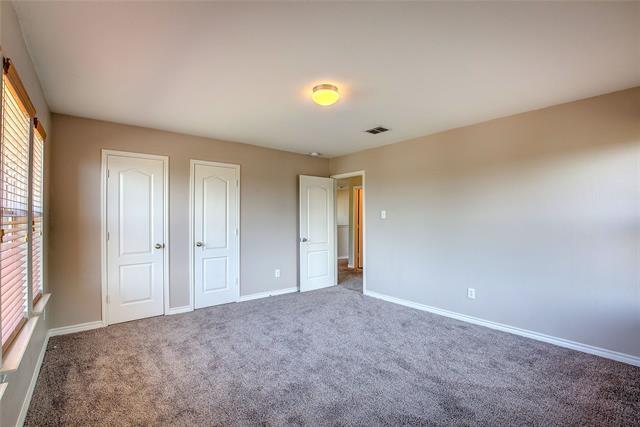 Building Photo - 1057 Castle Top Dr