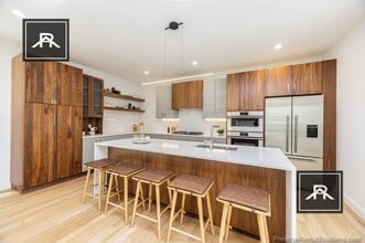 Building Photo - 4 bedroom in Cambridge MA 02138