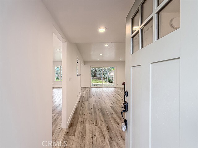 Building Photo - 5625 Slicers Cir