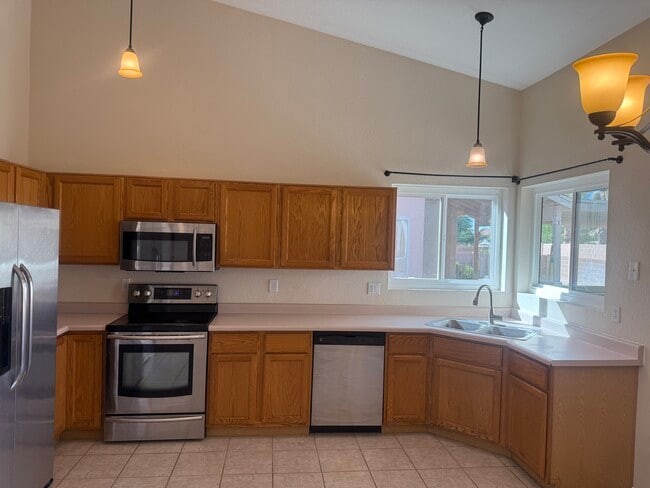 Building Photo - 8984 N Clover Way