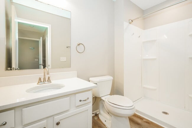 Building Photo - 5776 Chase Run