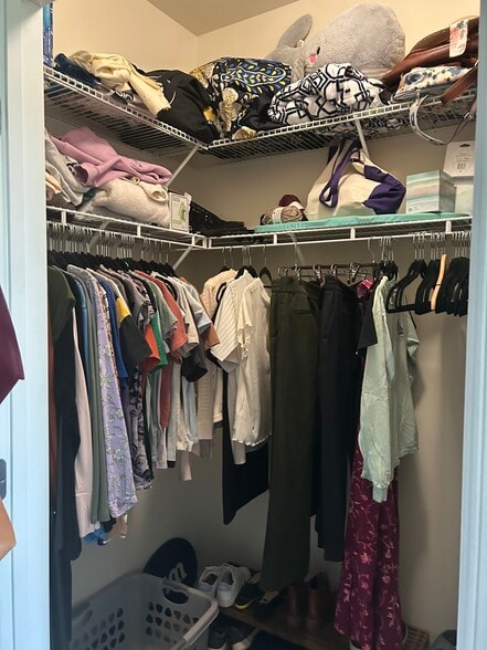 Building Photo - 2301 25th St S