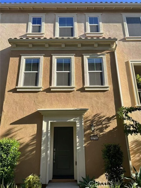 Building Photo - 8254 Traveller St