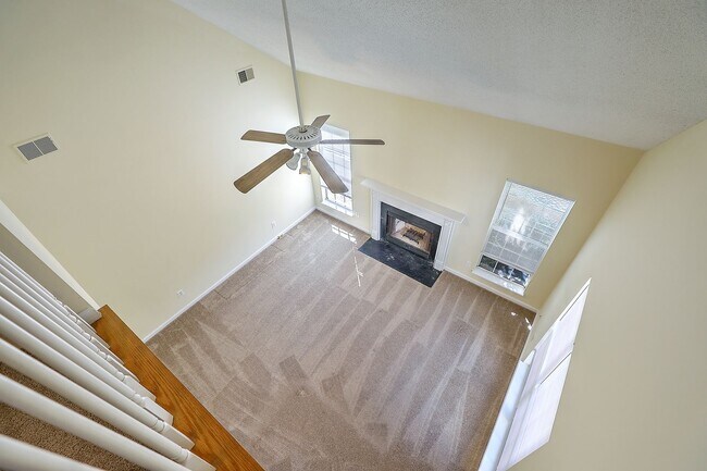 Building Photo - Gorgeous 2 Story Home In Belle Hall!
