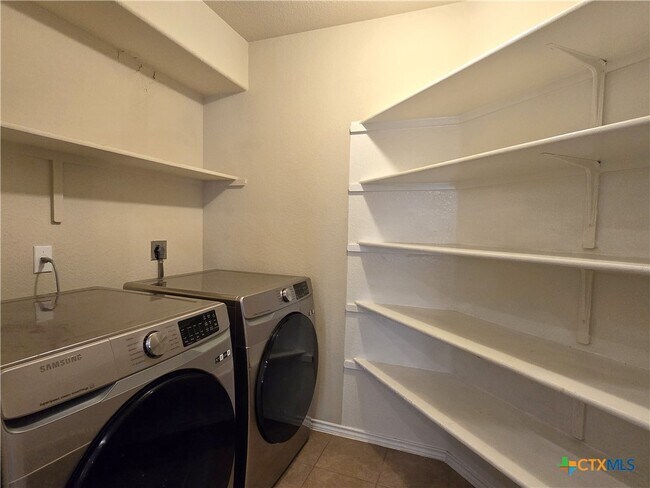 Building Photo - 5307 Sulfur Spring Dr