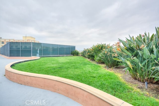 Building Photo - 580 W Main St