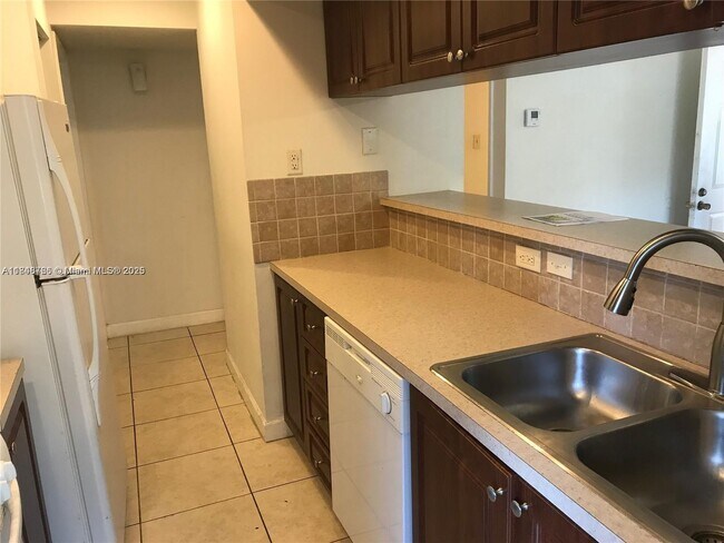 Building Photo - 15340 SW 106th Terrace