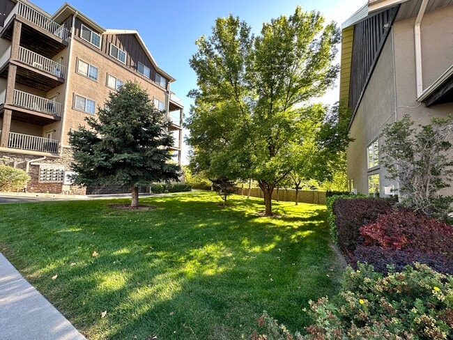 Building Photo - 4985 Kiska Ln