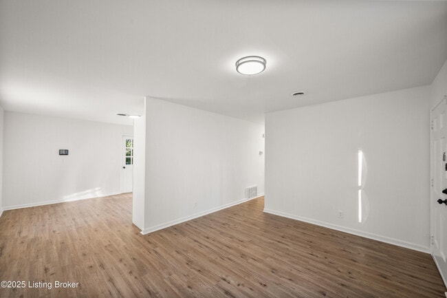 Building Photo - 2830 Celina Dr
