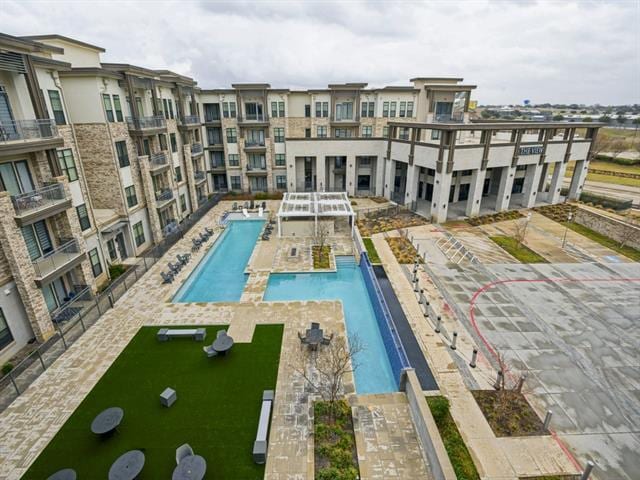 Building Photo - 2700 Old Denton Rd