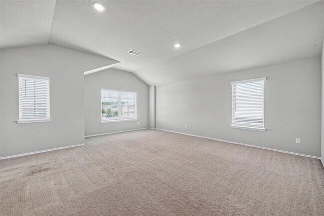 Building Photo - 21522 Autumn Summit St