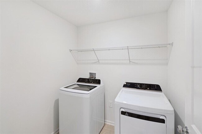 Building Photo - 7493 Capstone Dr