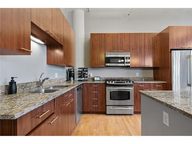 Building Photo - 290 Market St