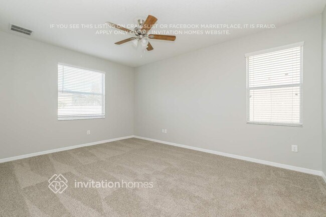 Building Photo - 1808 Oak Pond St