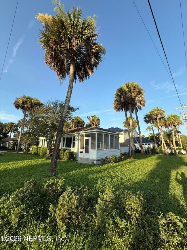 Building Photo - 1096 East Coast Dr