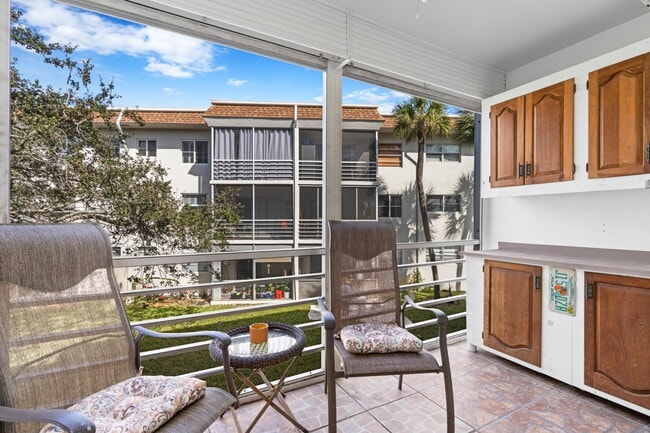 Building Photo - 5501 NW 2nd Ave