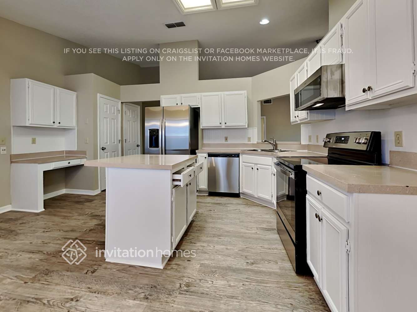 Building Photo - 8844 Ivymill Pl S